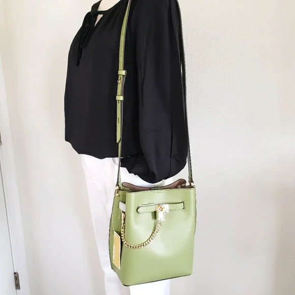 MICHAEL KORS Hamilton Legacy Medium Leather Messenger Bucket Bag - Picture 13 of 16